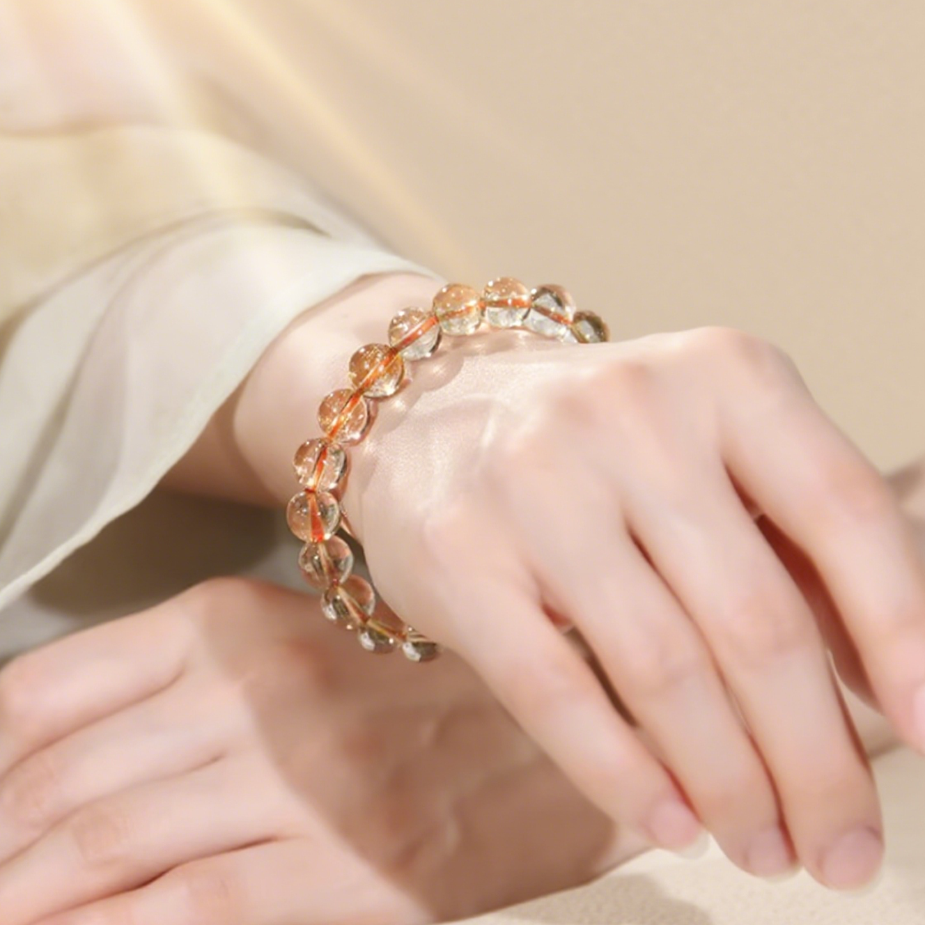 Golden Rutilated Quartz's Radiant Glint: Abundance & Vitality Bracelet